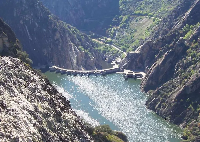 Con Encanto En Arribes 